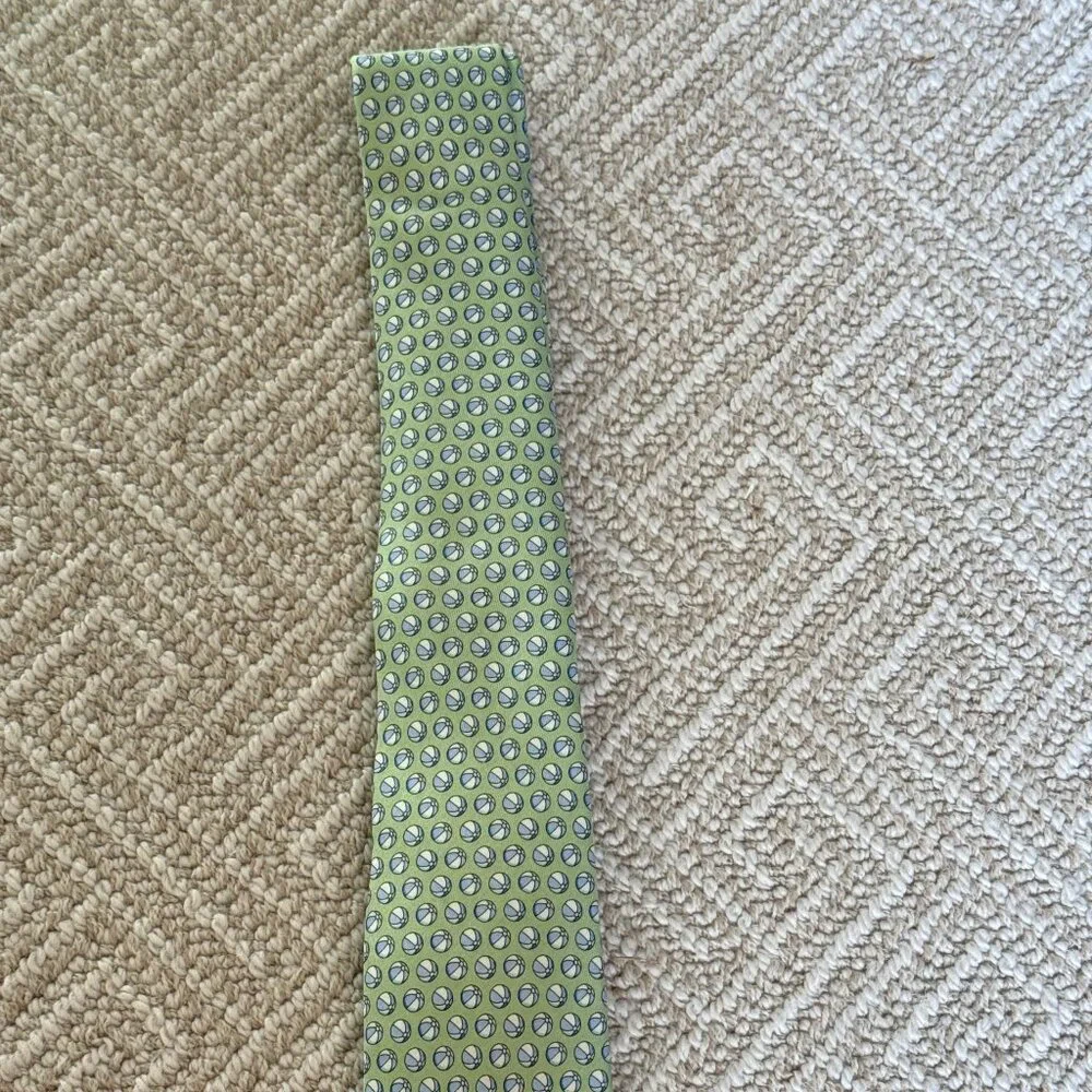 Vineyard Vines Boys Beach Ball Tie